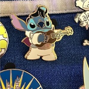 Disney Stitch, Tinkerbell, Resort etc Lot of 19 Collectible Pins!